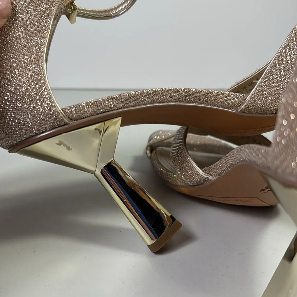 NWOB Franco Sarto Rania2 Stiletto Heels Gold Shimmer Cut Out Women Size 10 Shoes